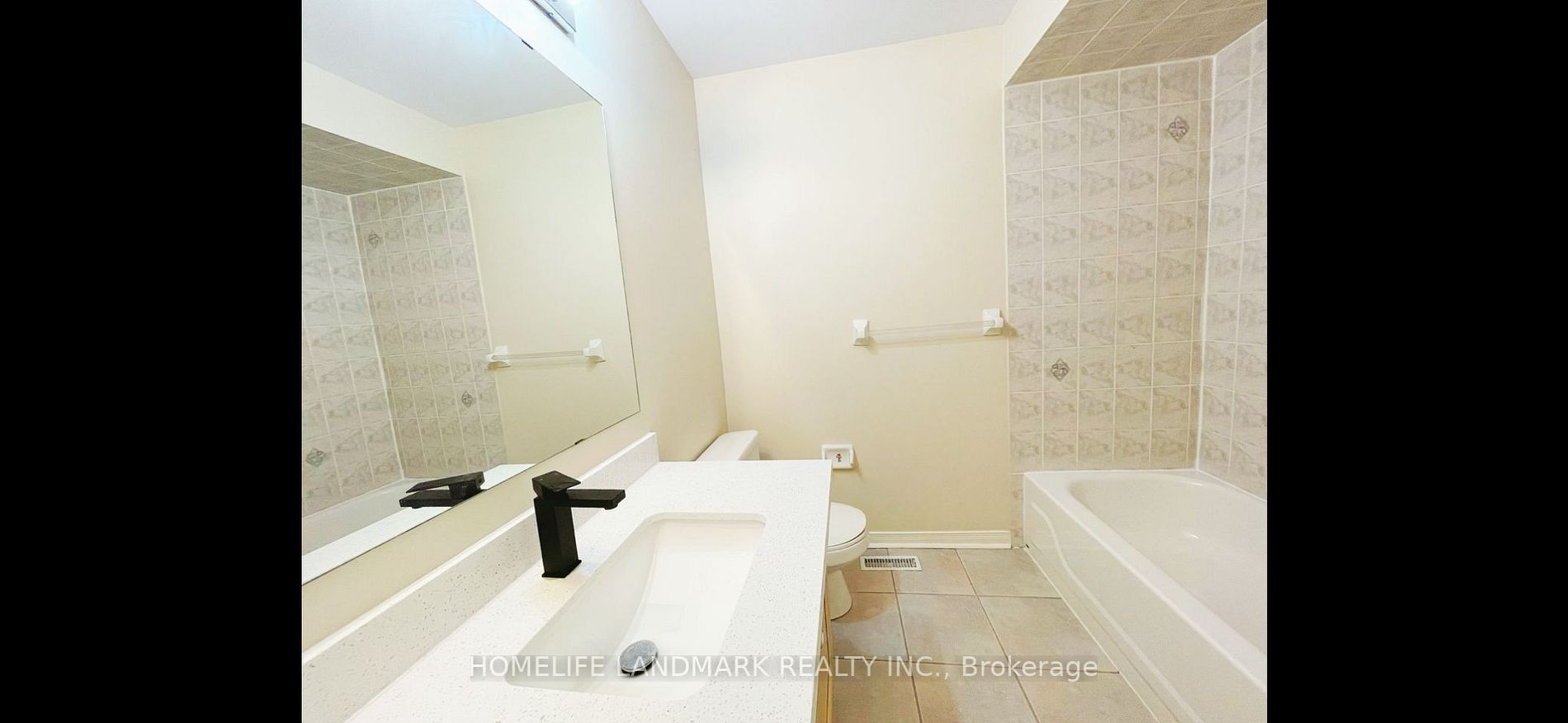 110 Benjamin Hood Cres