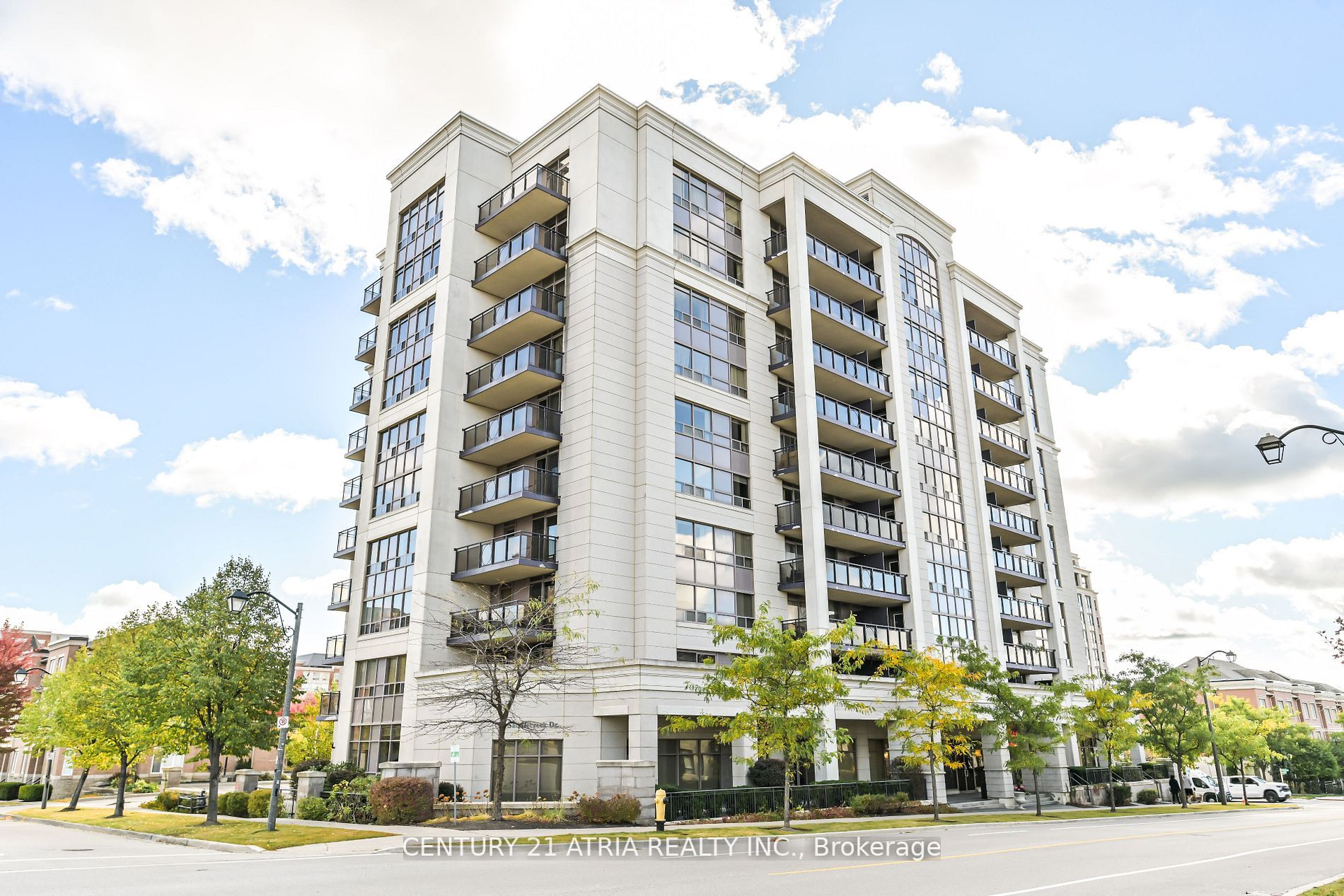 51 Saddlecreek Drive, #807