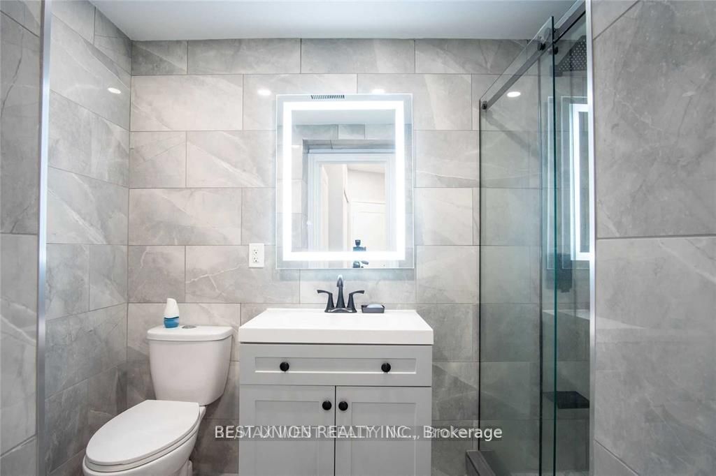 175 Sail Cres Cres