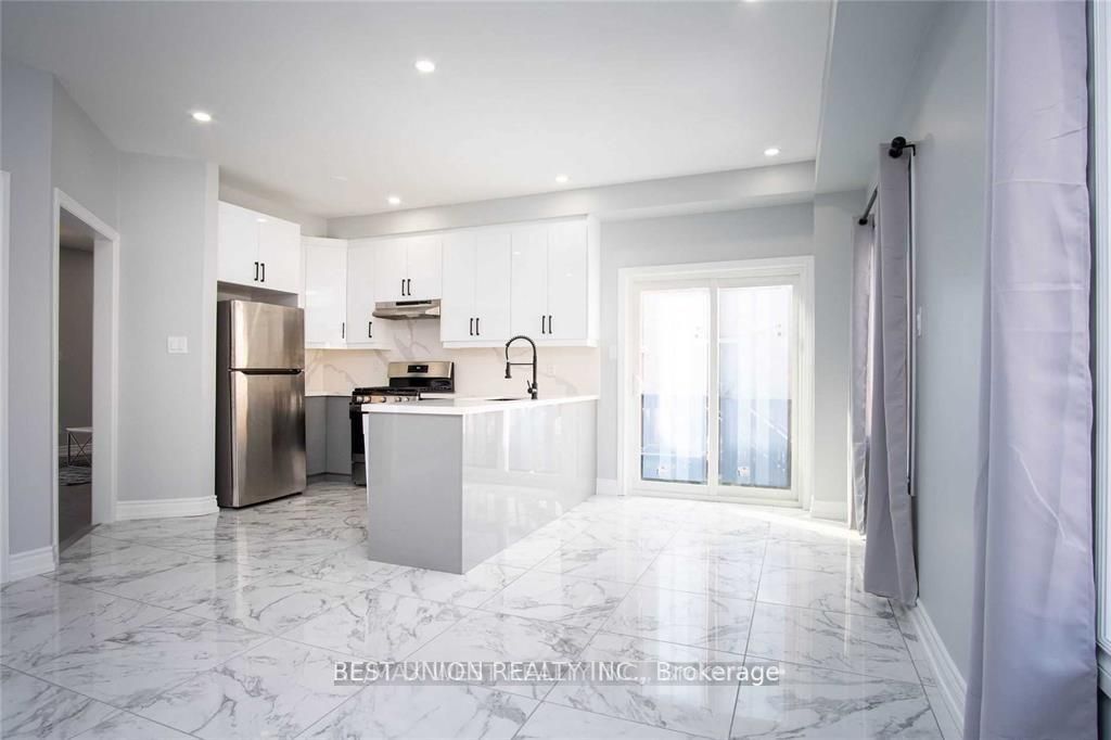 175 Sail Cres Cres