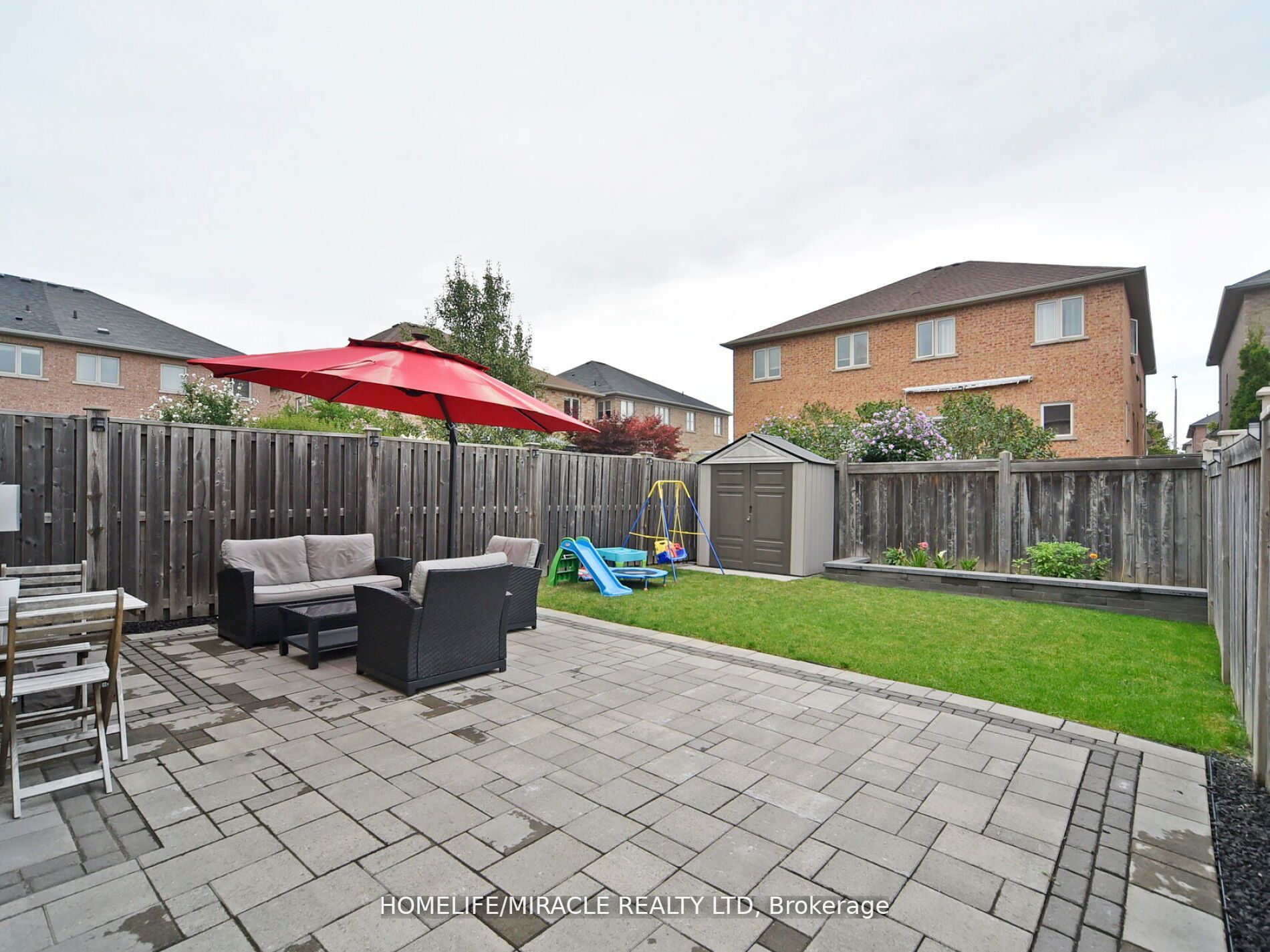 120 Black Maple Cres