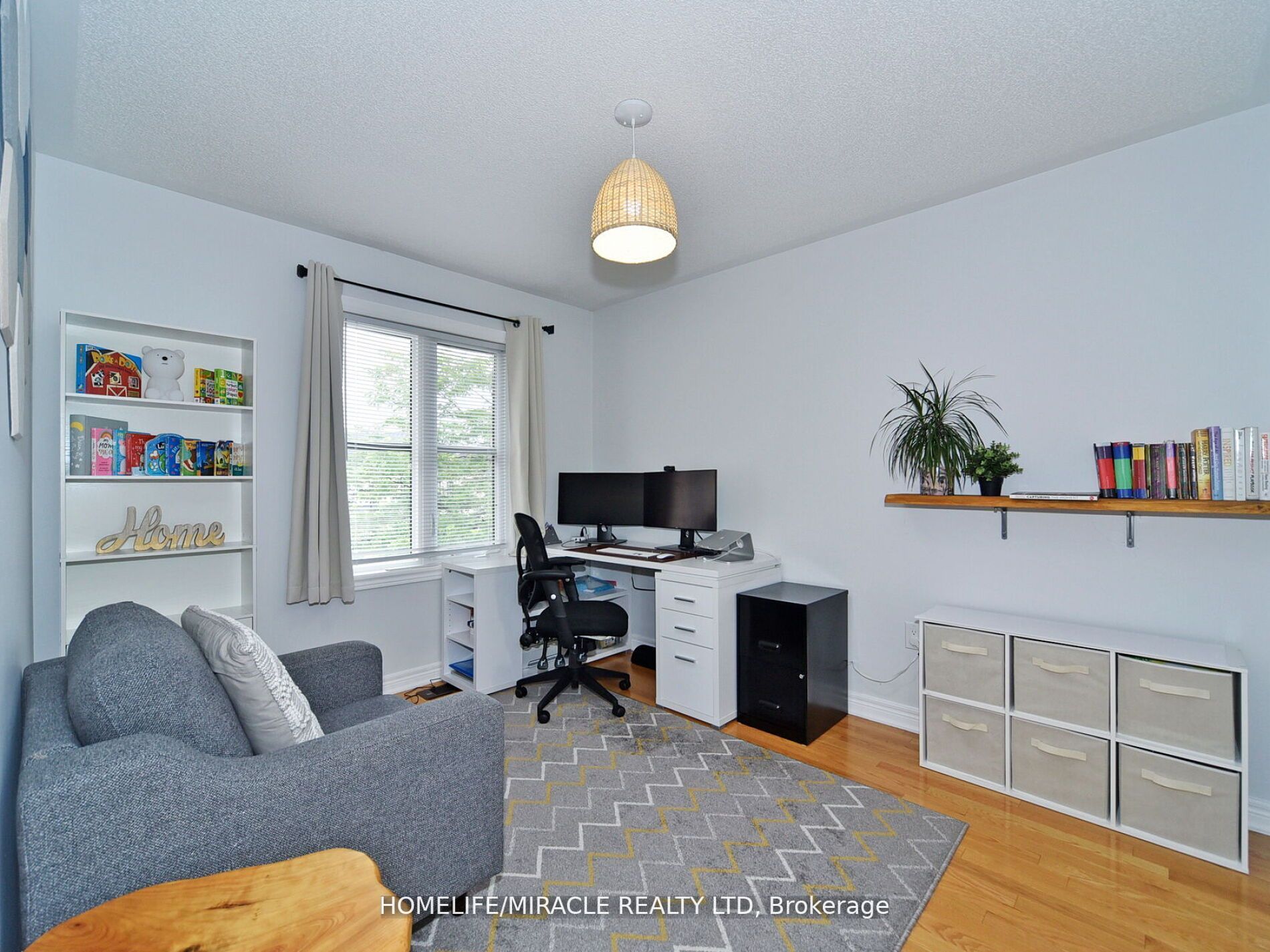 120 Black Maple Cres