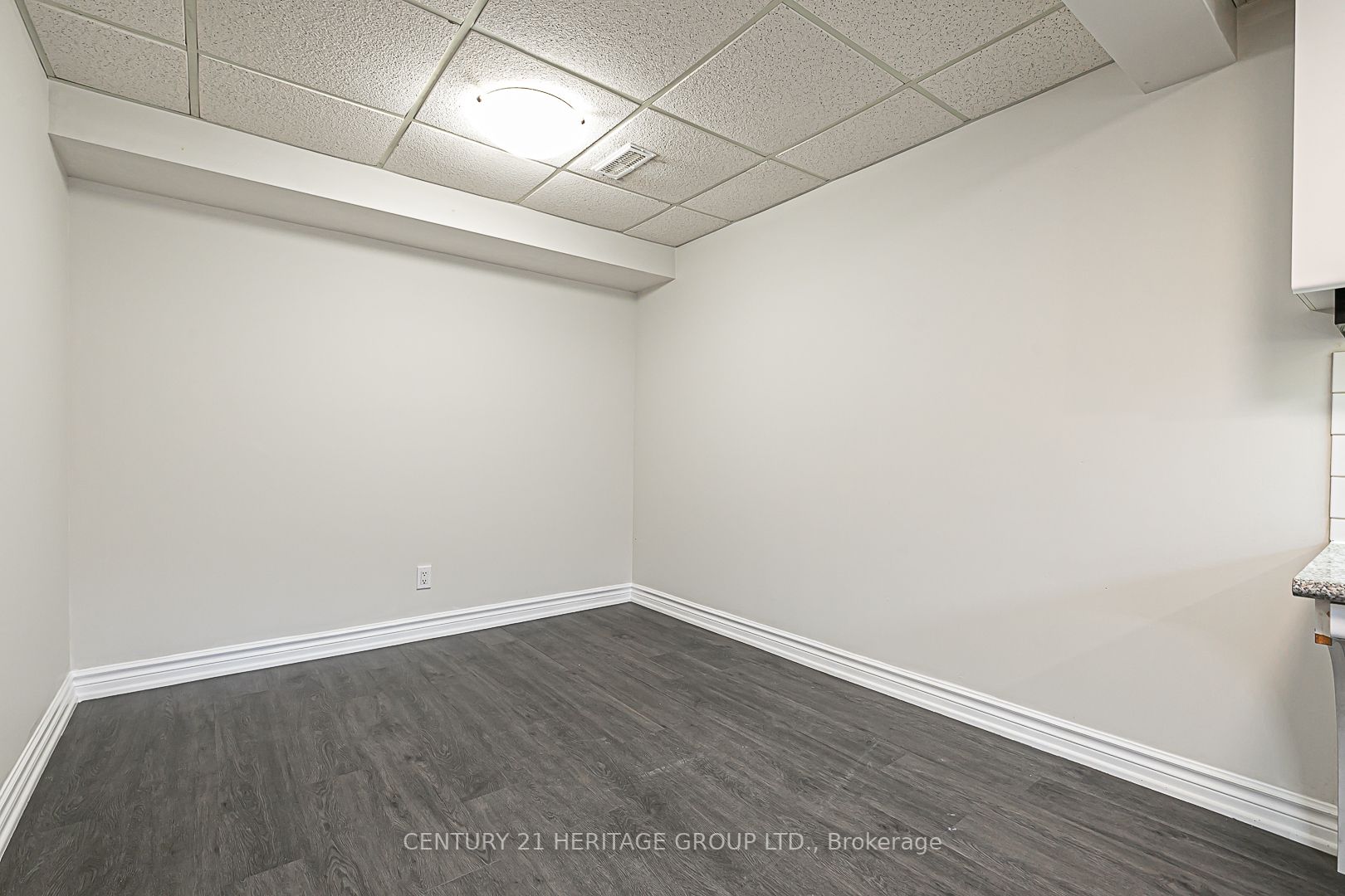 69 Tecumseh Dr