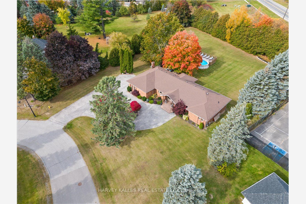 42 Putting Green Cres, Vaughan