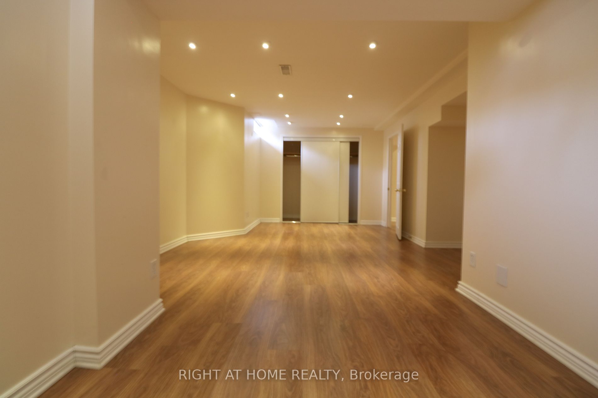 171 Humberland Drive