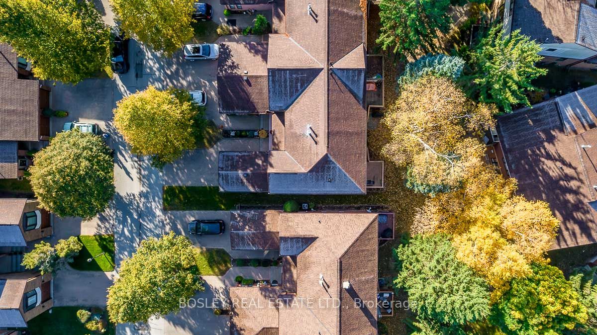 79 Green Briar Rd, #4