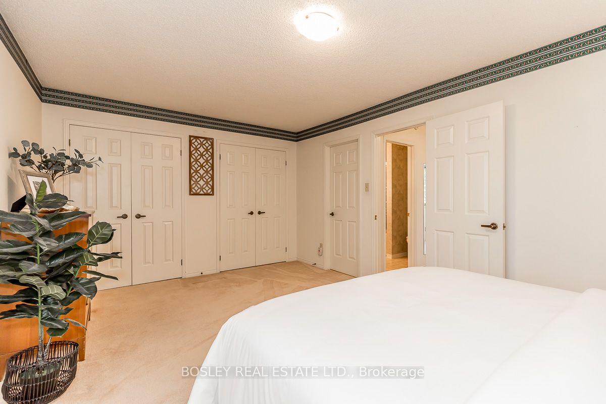 79 Green Briar Rd, #4