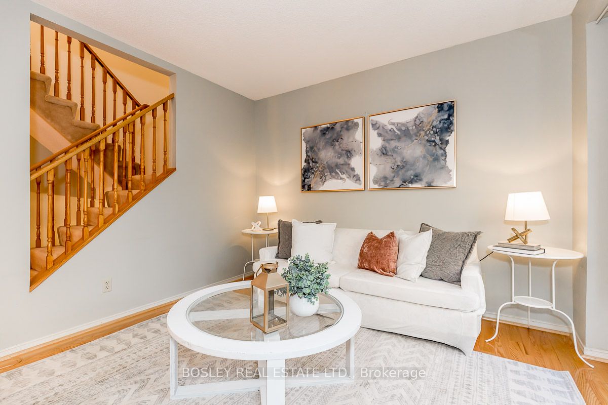 79 Green Briar Rd, #4