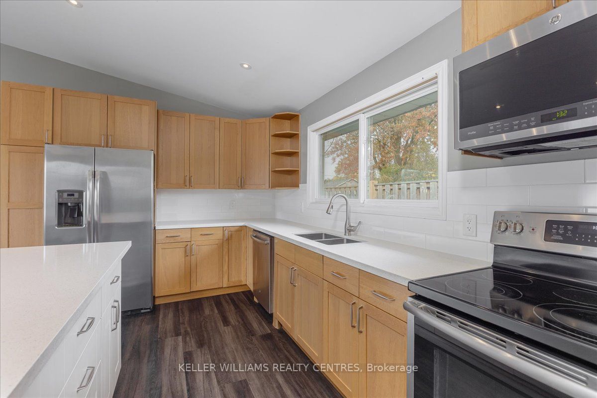 5 Evelyn Ave