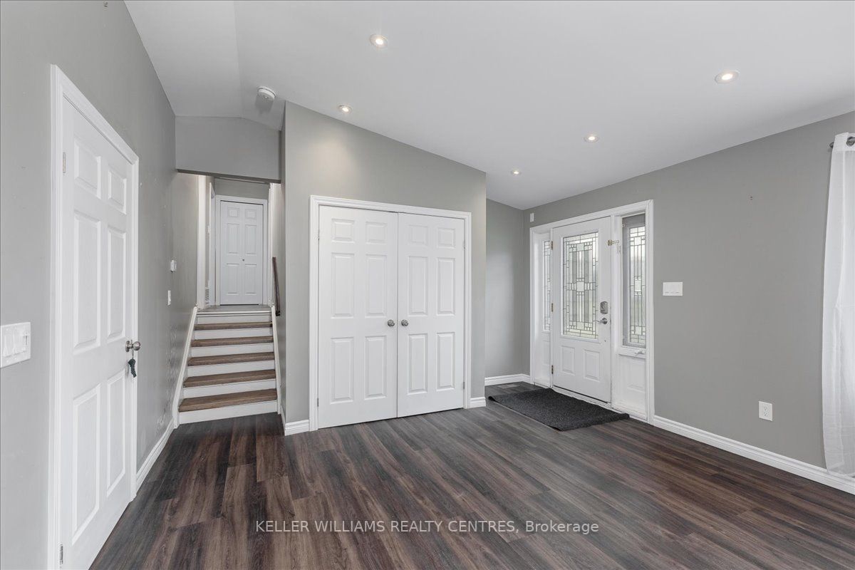 5 Evelyn Ave