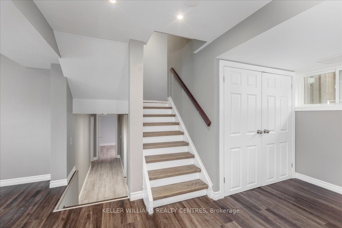 5 Evelyn Ave