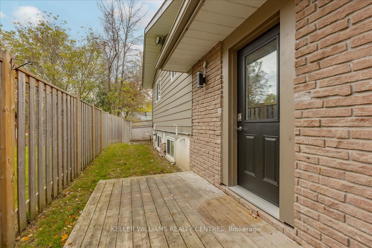 5 Evelyn Ave