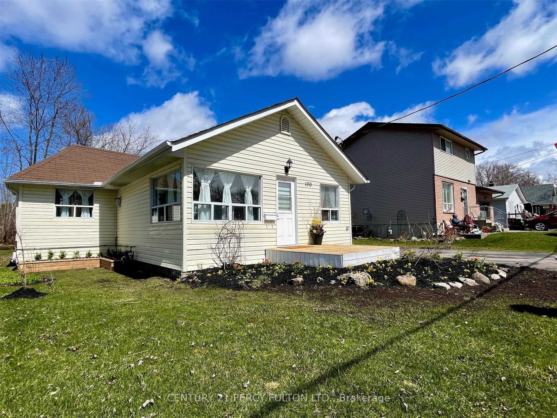 190 Beach Rd