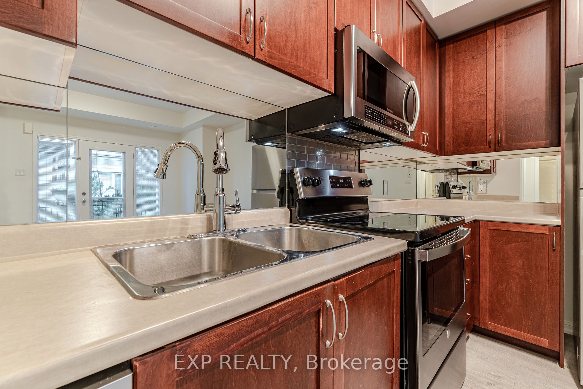 26 Harry Penrose Ave, #26