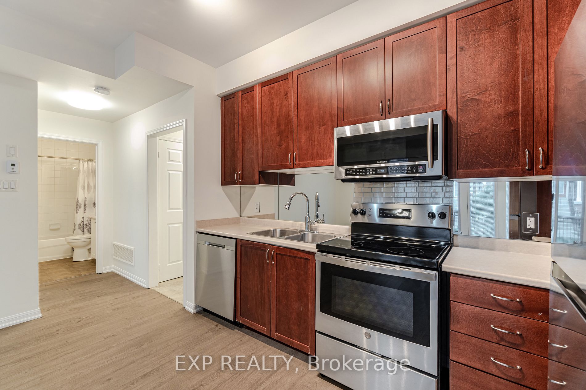 26 Harry Penrose Ave, #26