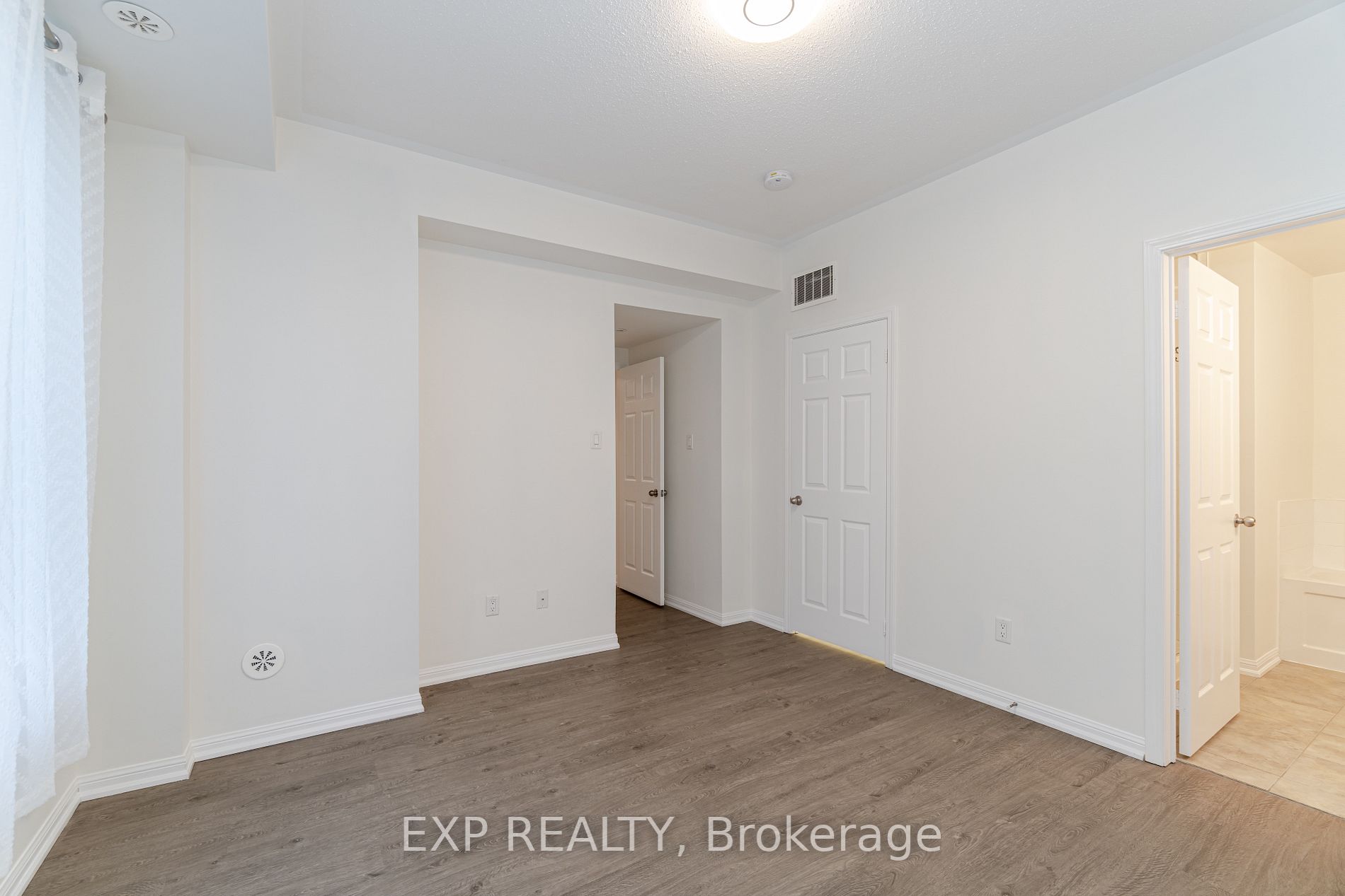 26 Harry Penrose Ave, #26
