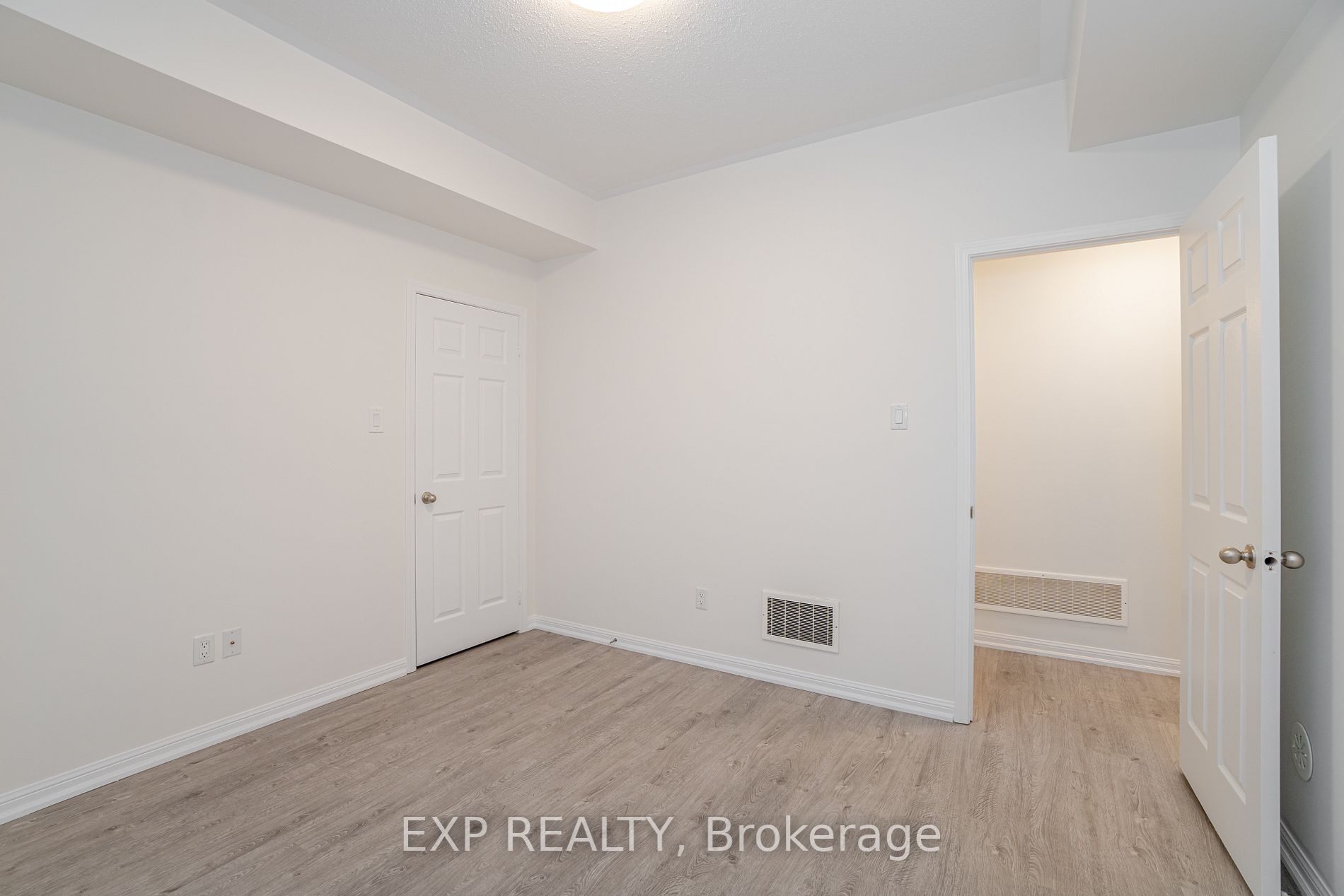 26 Harry Penrose Ave, #26