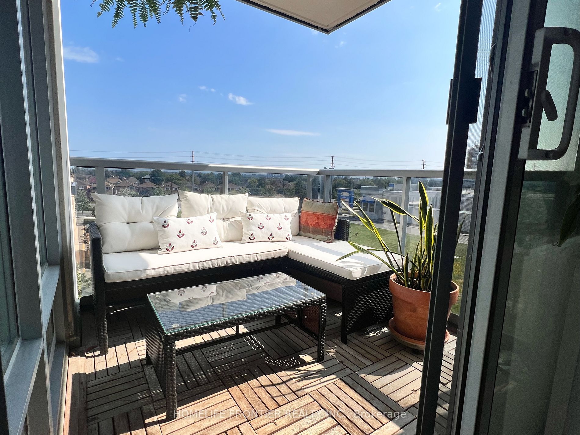 7 North Park Road, #411