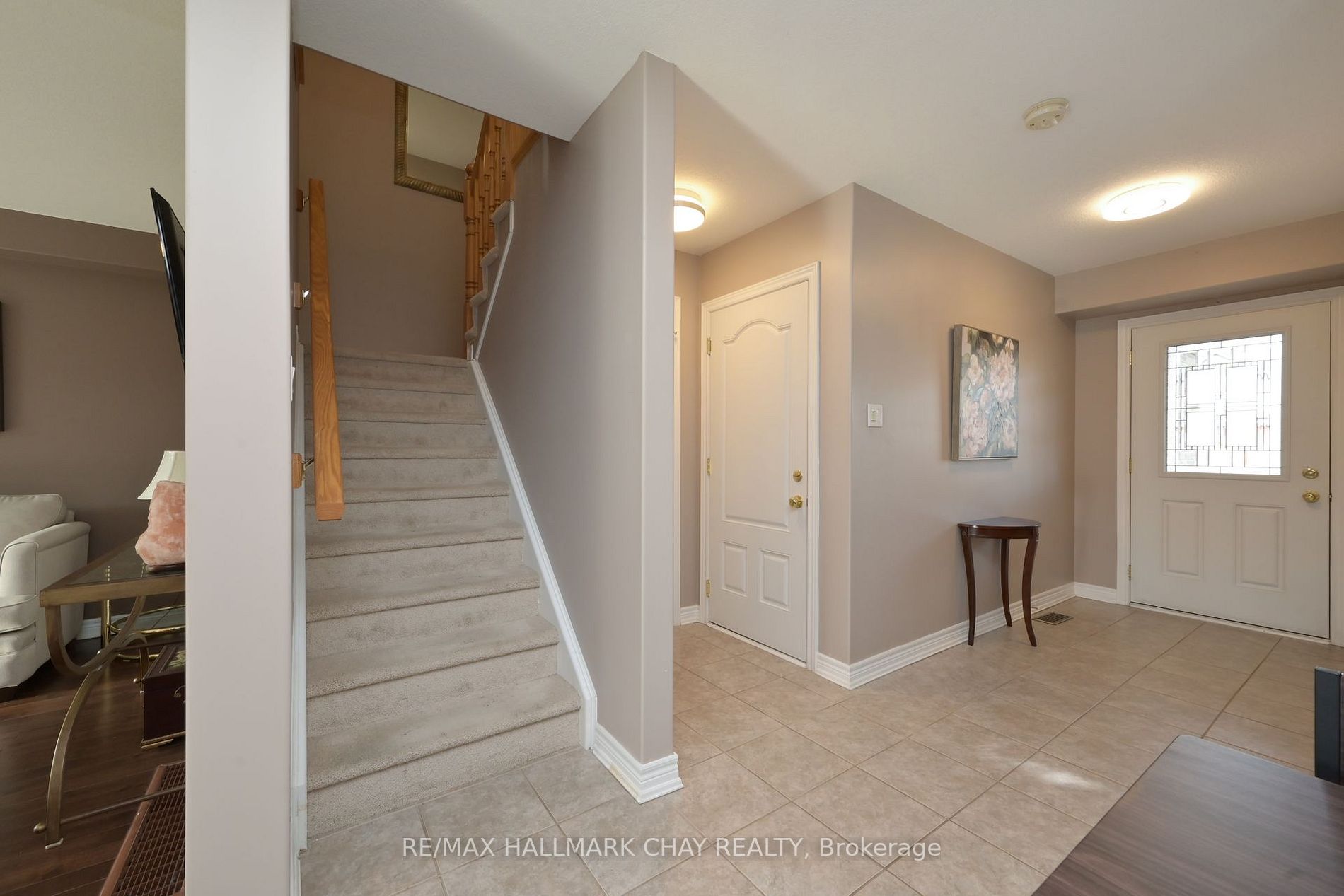 27 Burt Ave