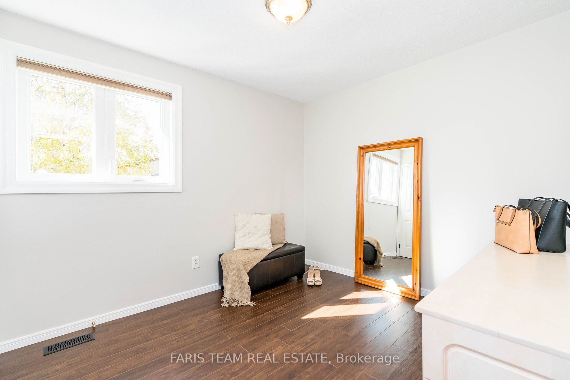 105 Jamieson Crt