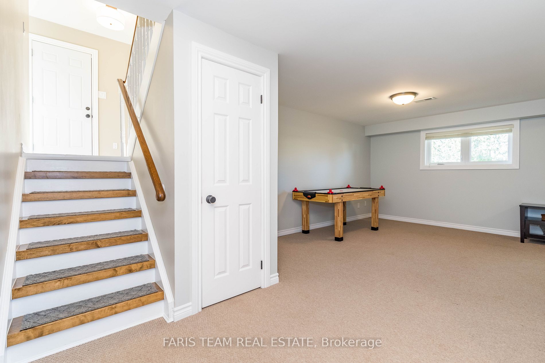 105 Jamieson Crt