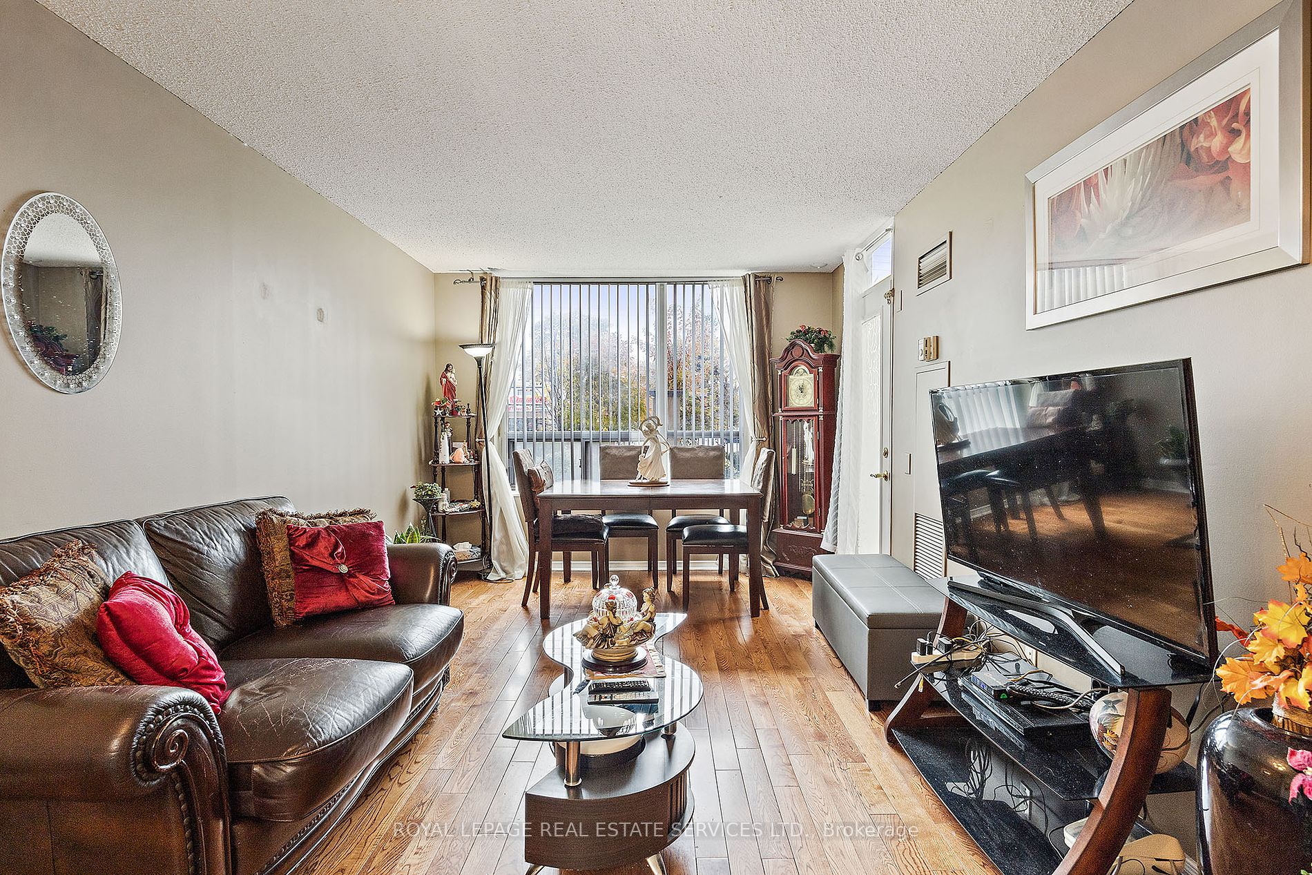 9 Northern Heights Drive, #101