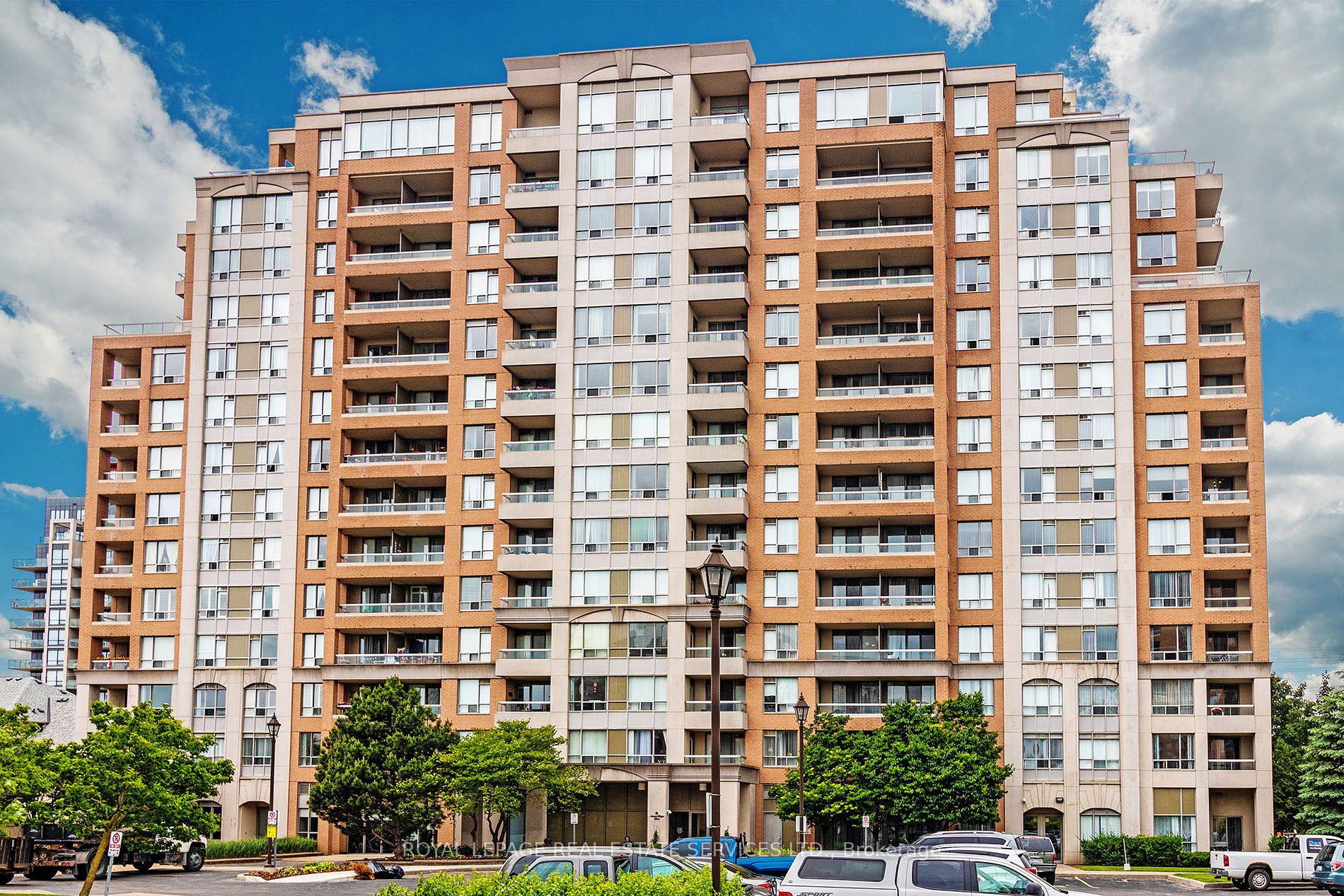 9 Northern Heights Drive, #101