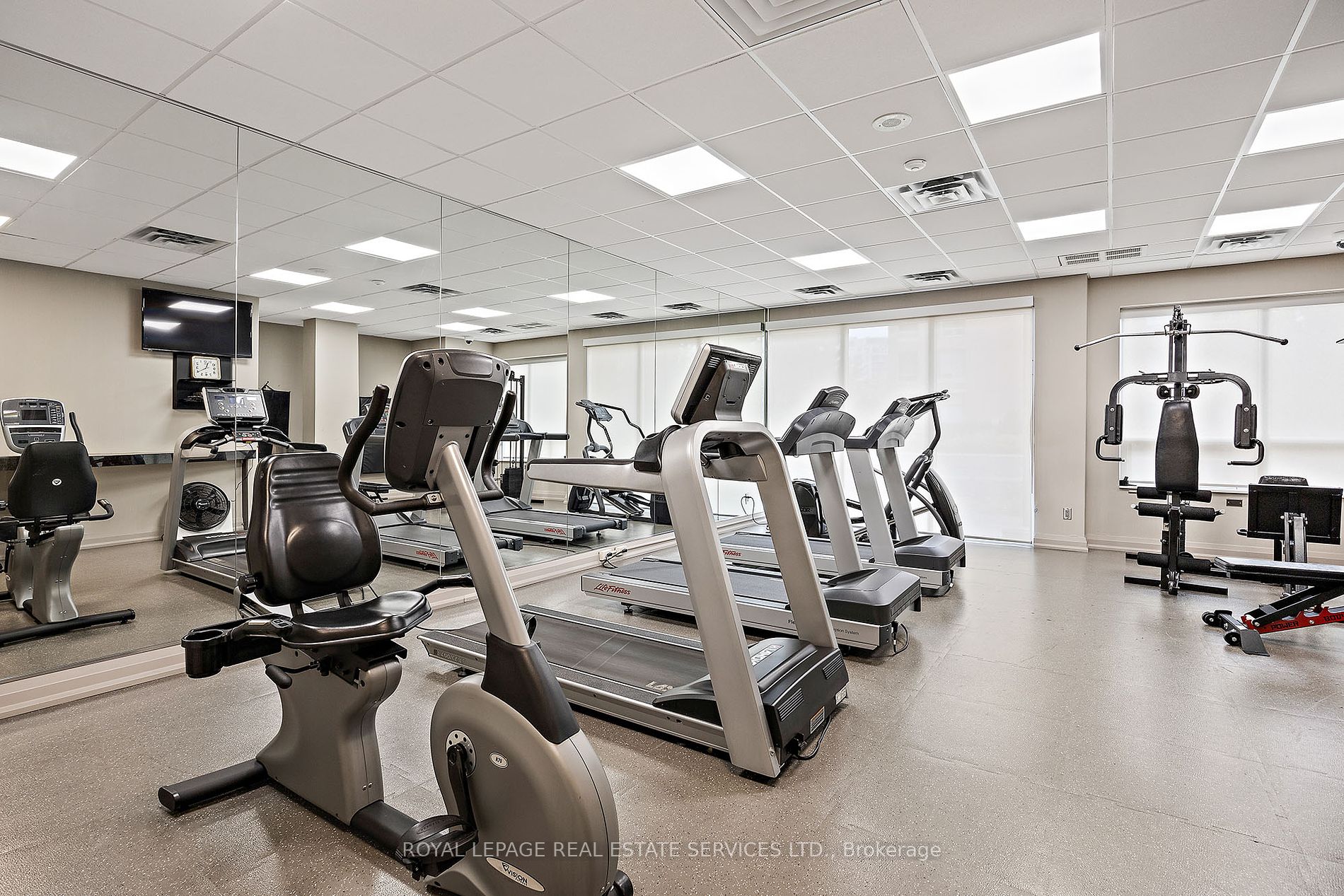 9 Northern Heights Drive, #101
