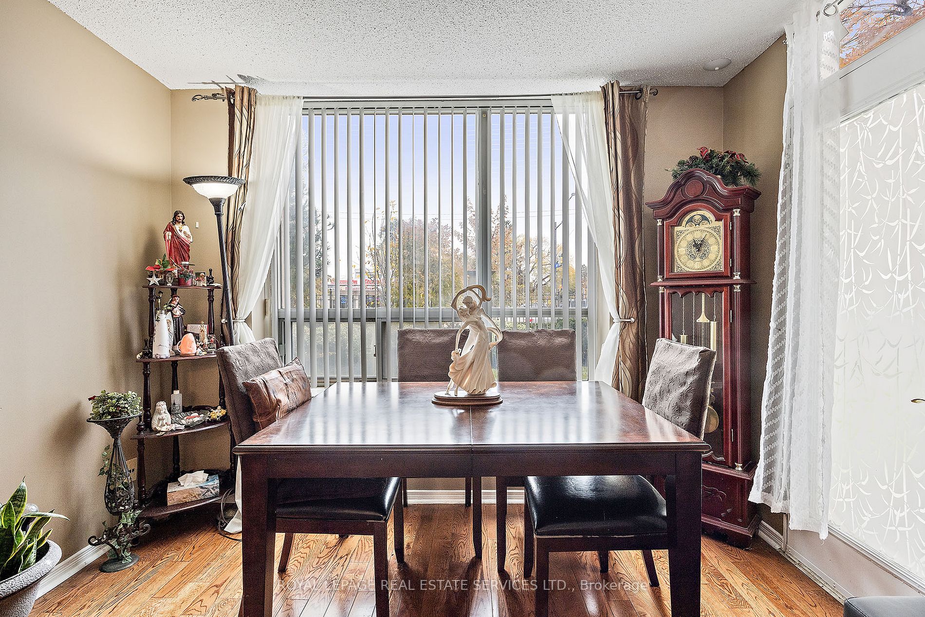 9 Northern Heights Dr, #101