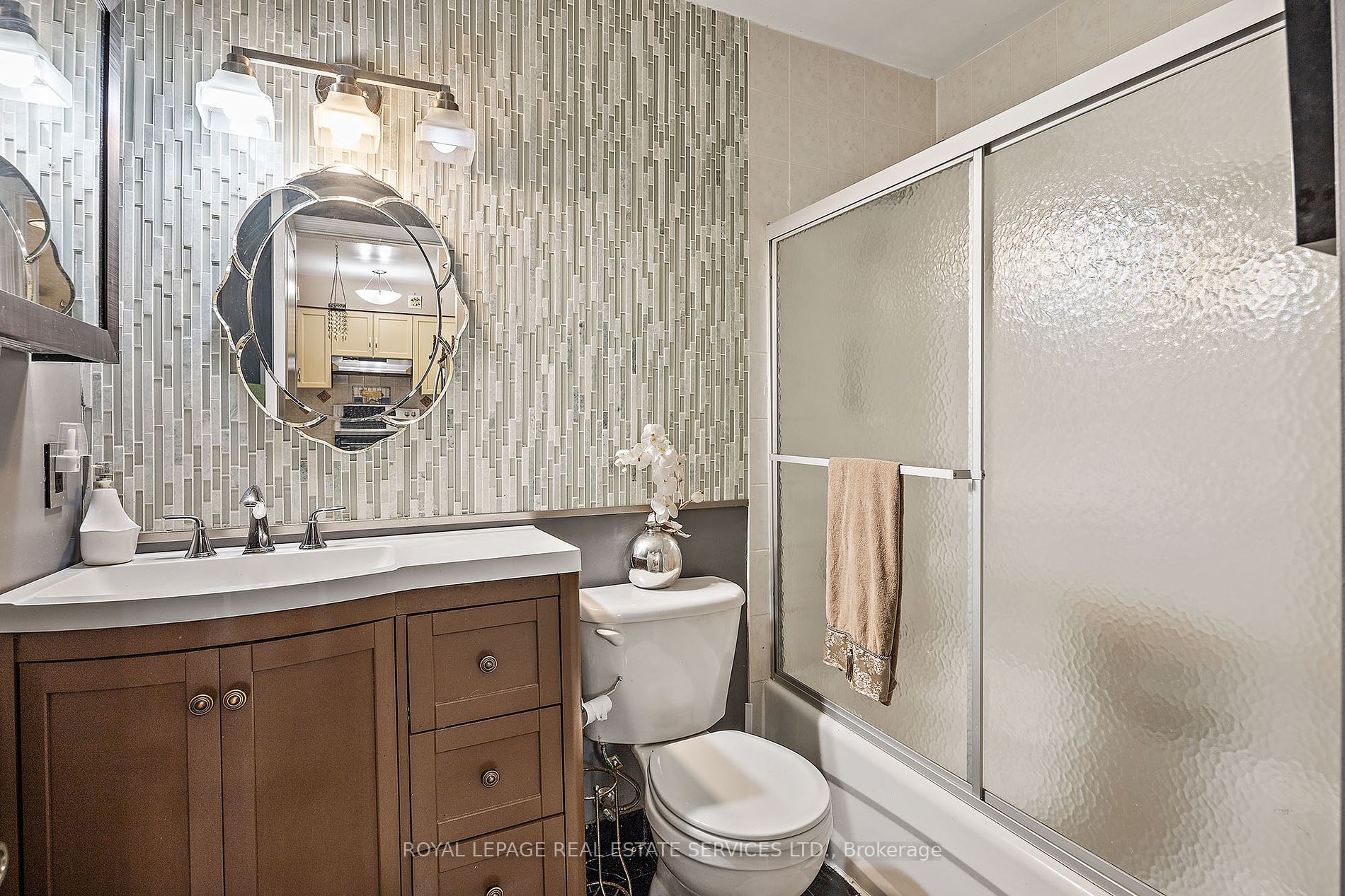 9 Northern Heights Drive, #101