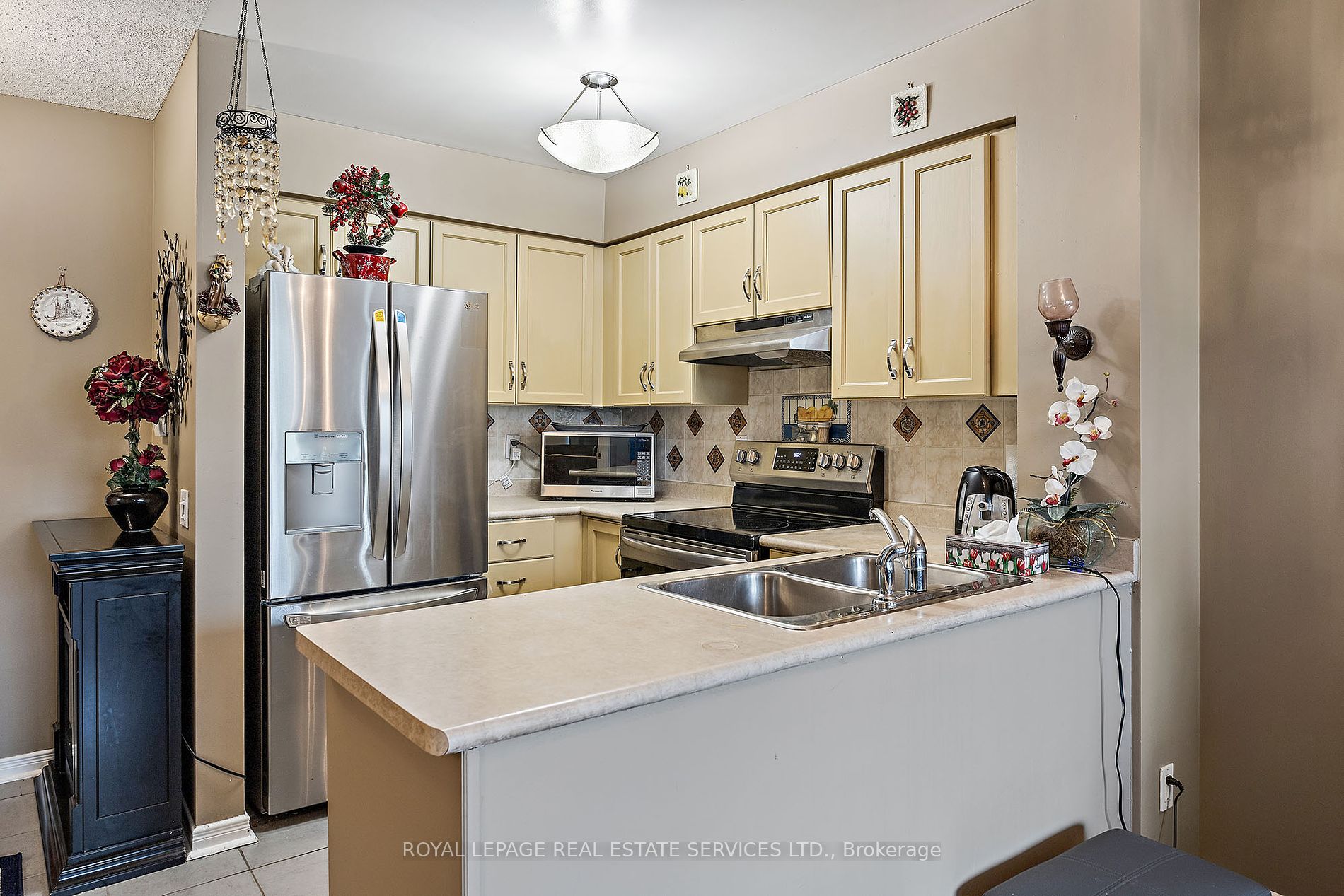 9 Northern Heights Drive, #101