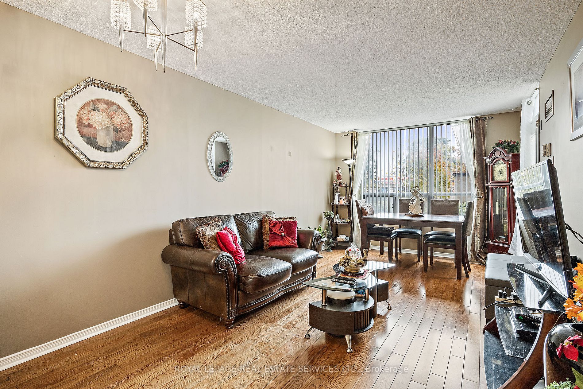 9 Northern Heights Dr, #101