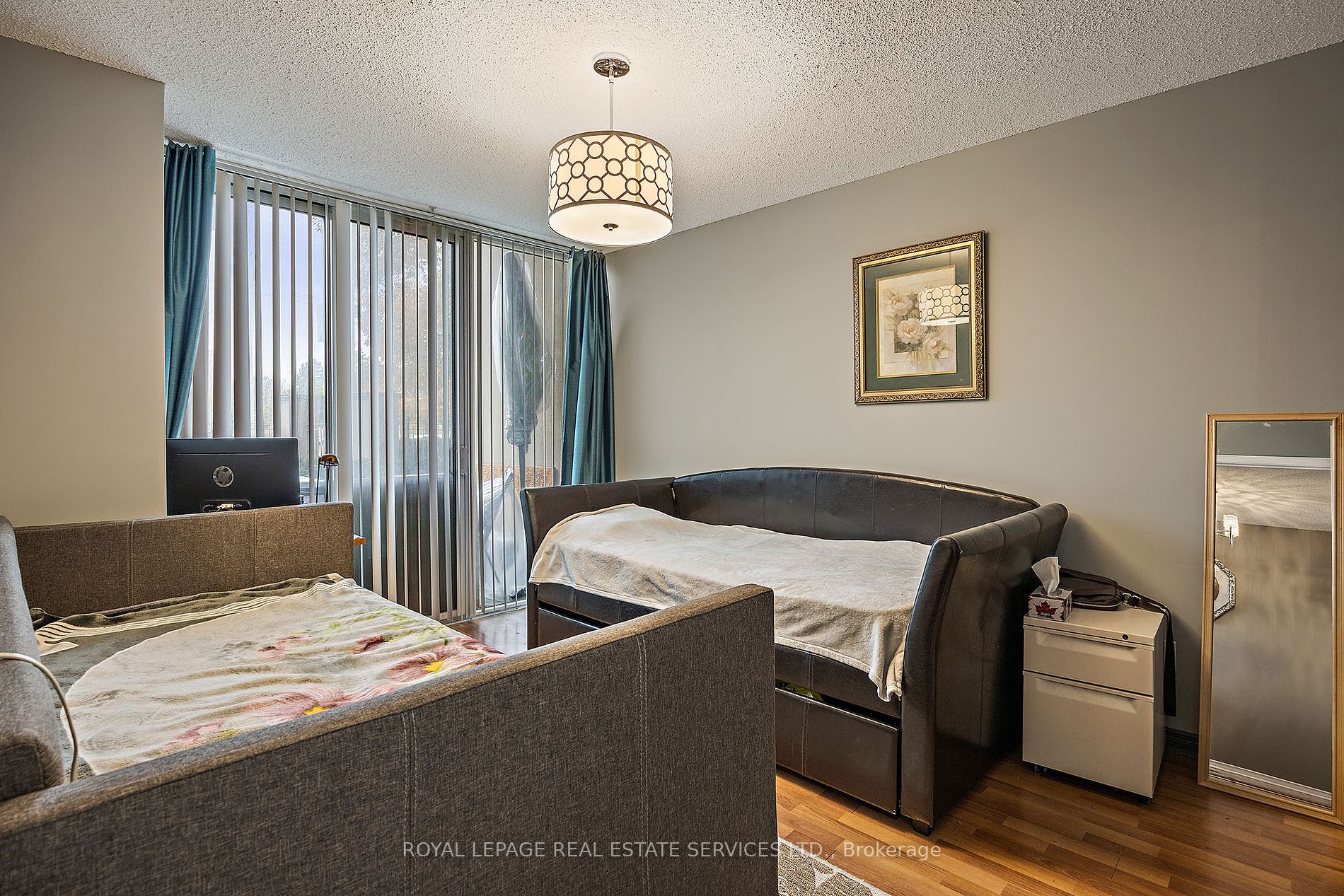 9 Northern Heights Drive, #101