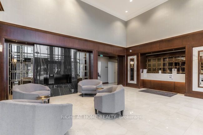 25 Baker Hill Blvd, #408