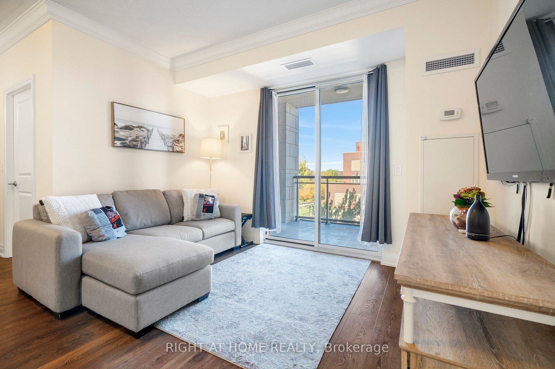 25 Baker Hill Blvd, #408