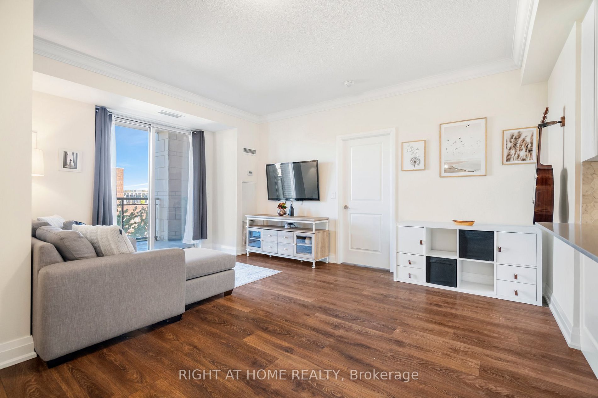 25 Baker Hill Blvd, #408
