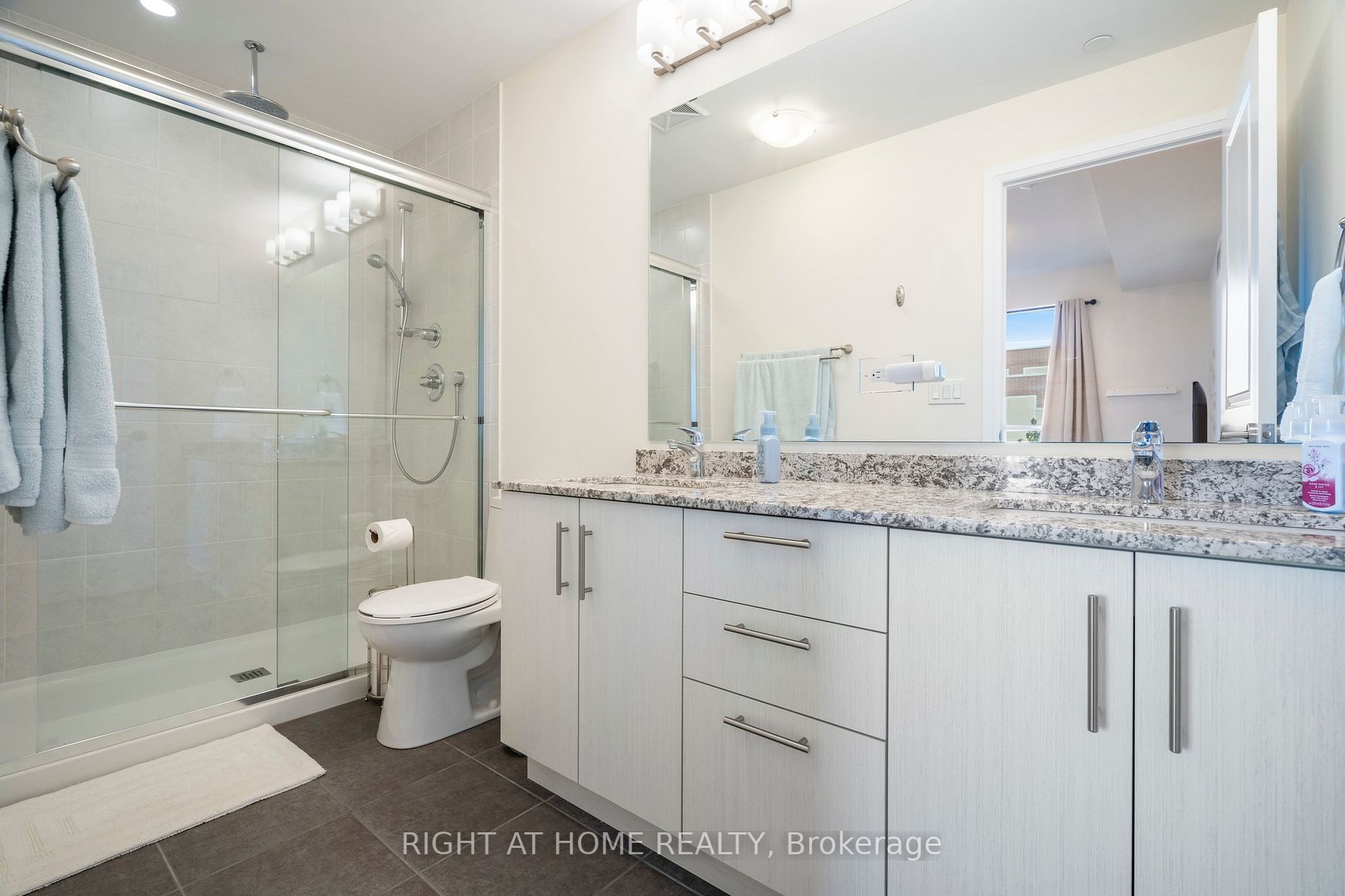 25 Baker Hill Blvd, #408