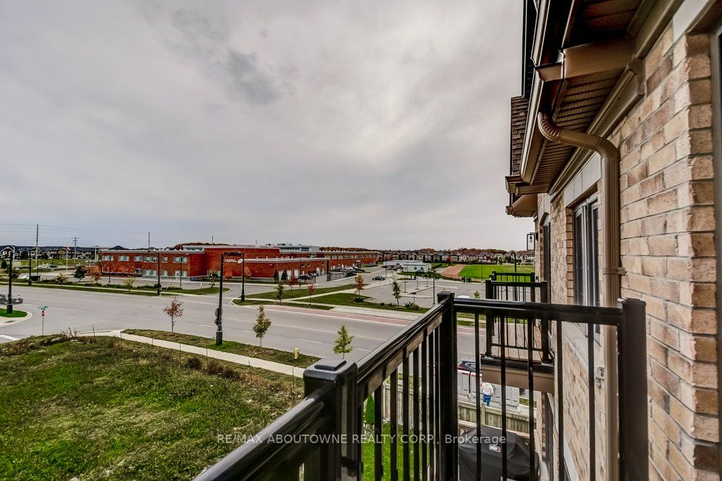 3 Farooq Blvd