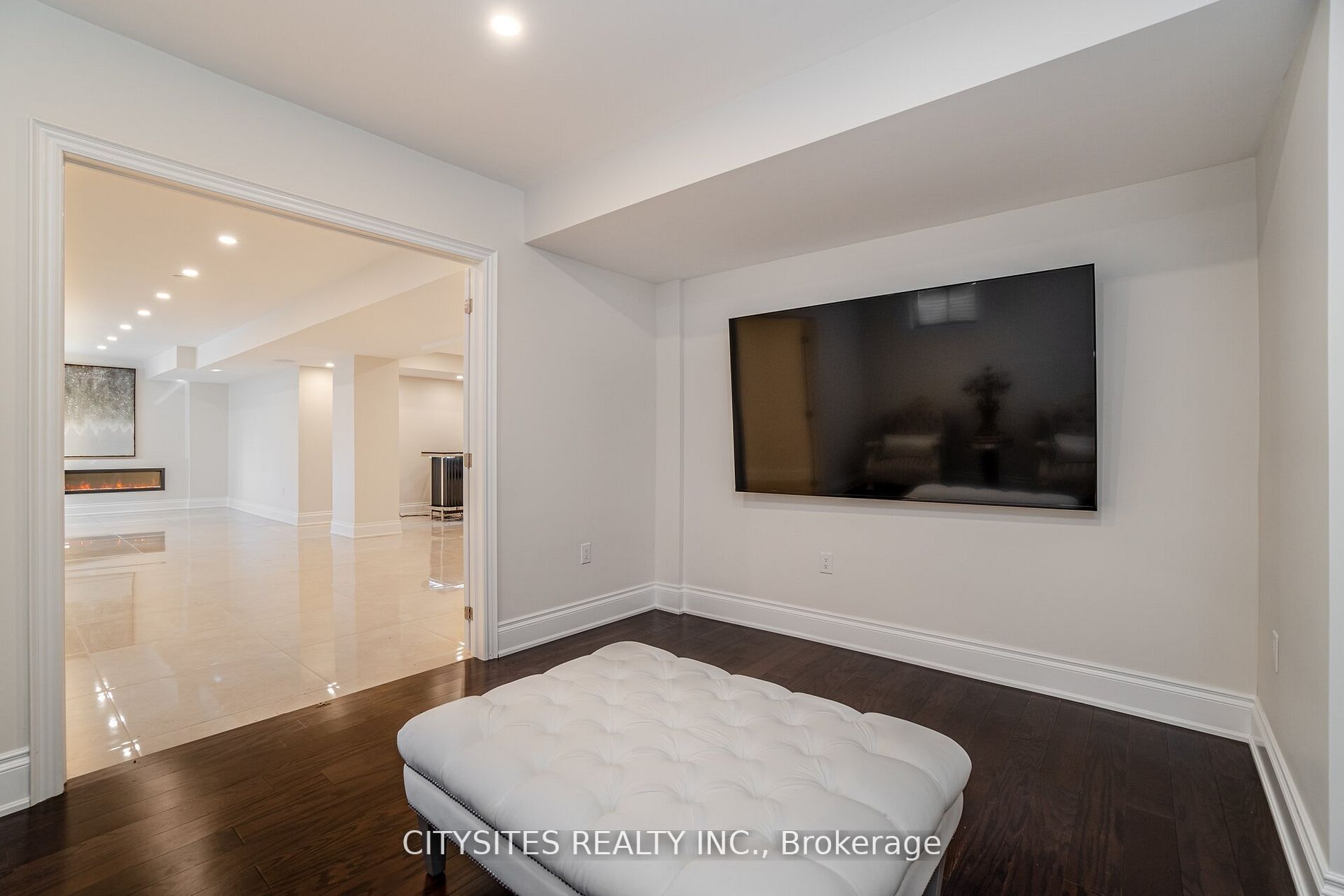 62 Virtue Cres