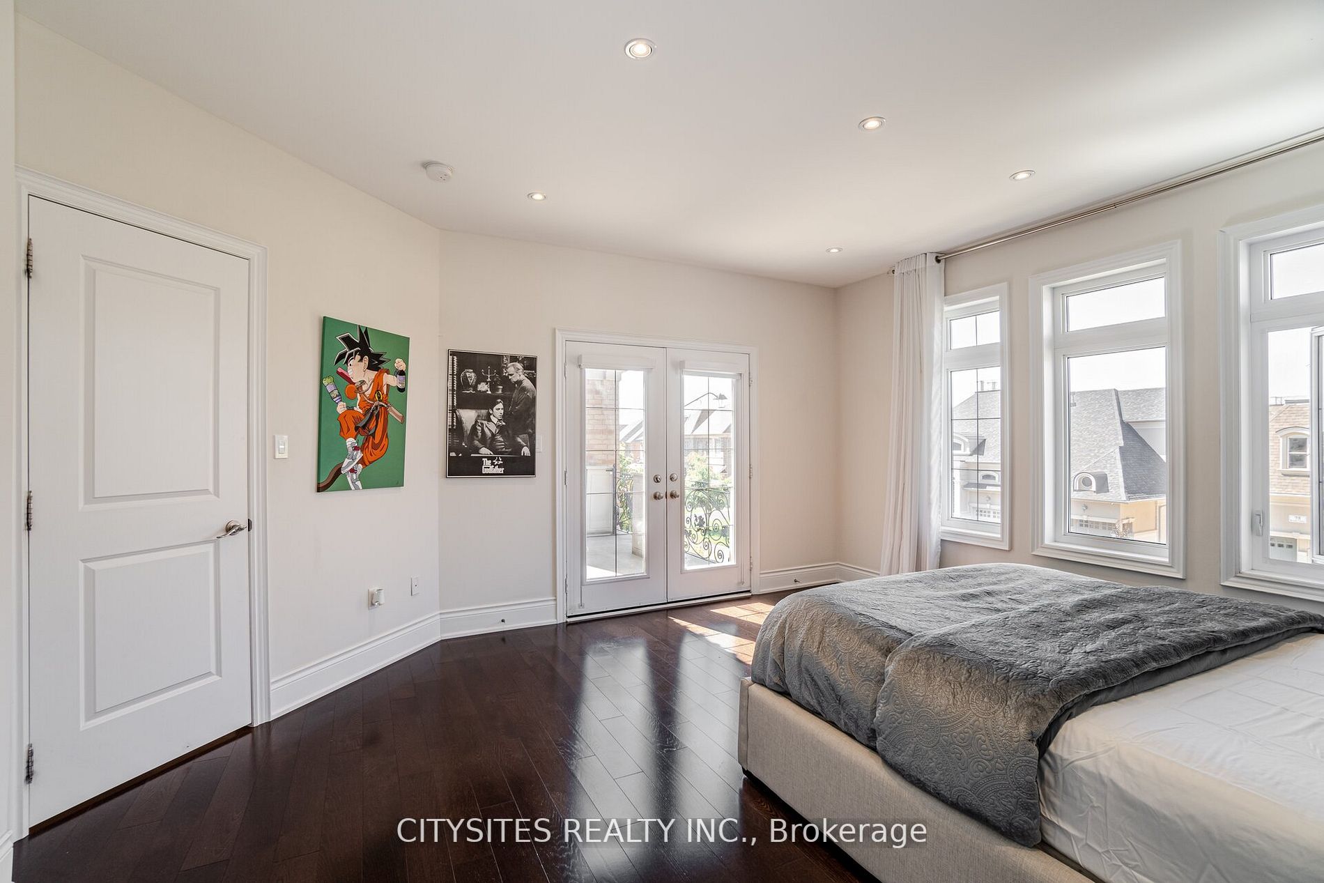 62 Virtue Cres