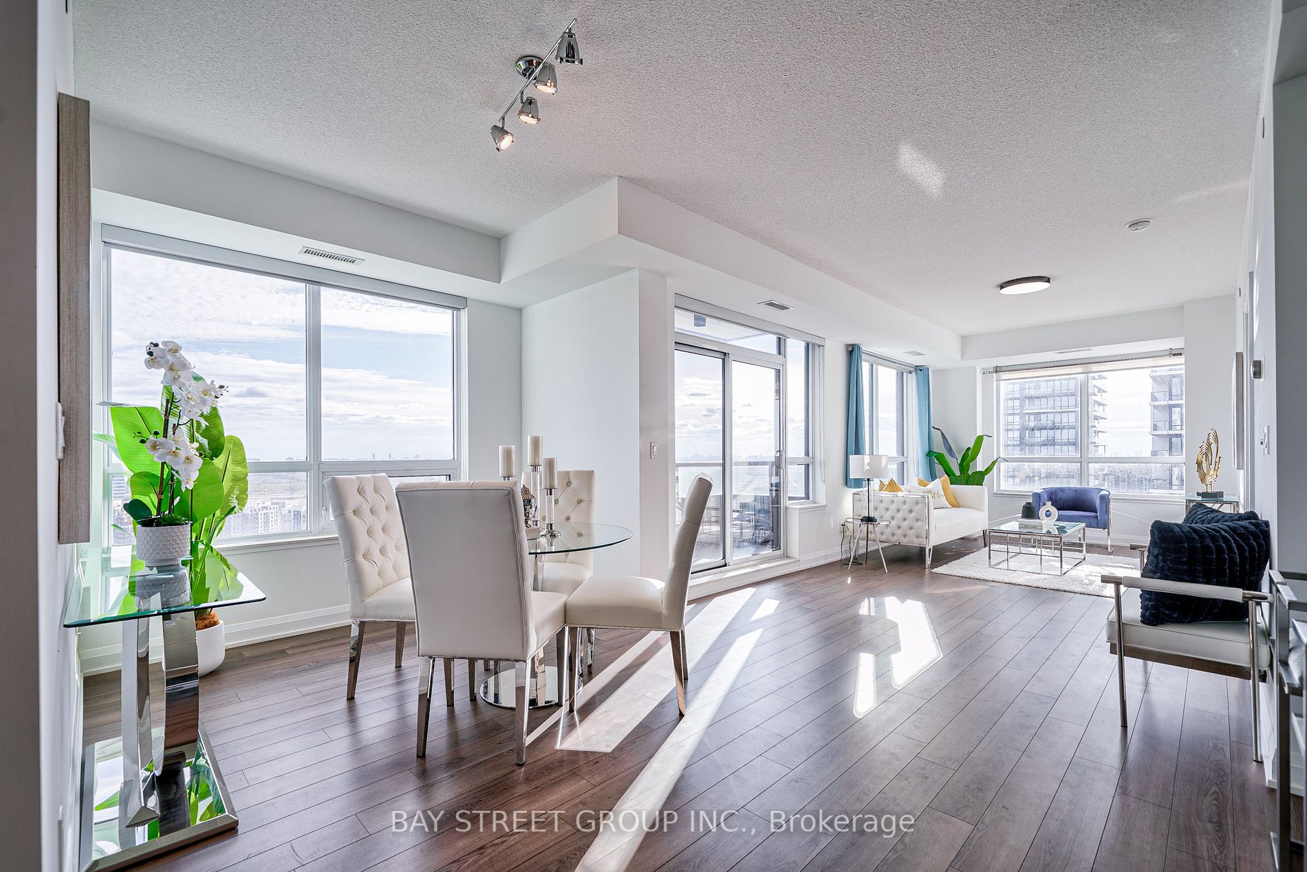15 Water Walk Dr, #2708