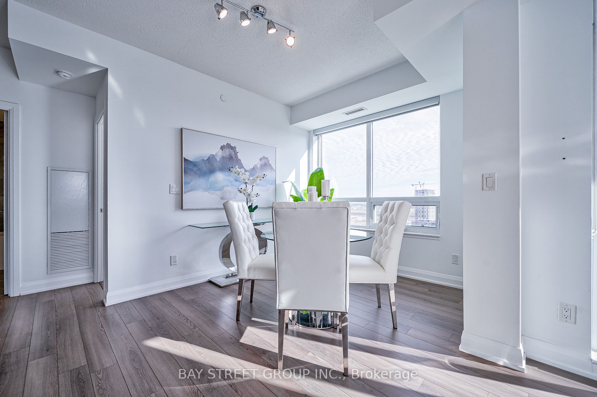 15 Water Walk Dr, #2708