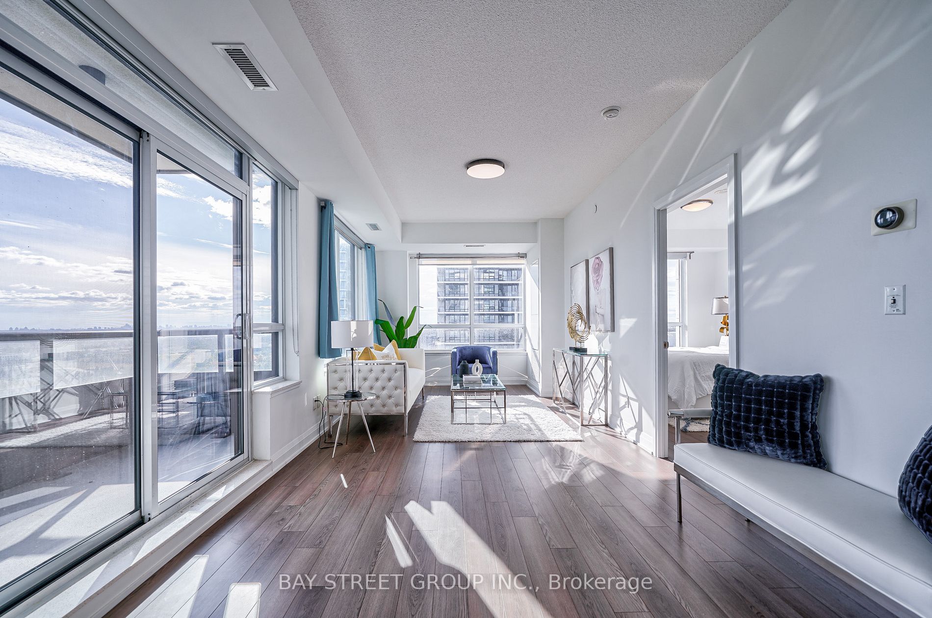 15 Water Walk Dr, #2708