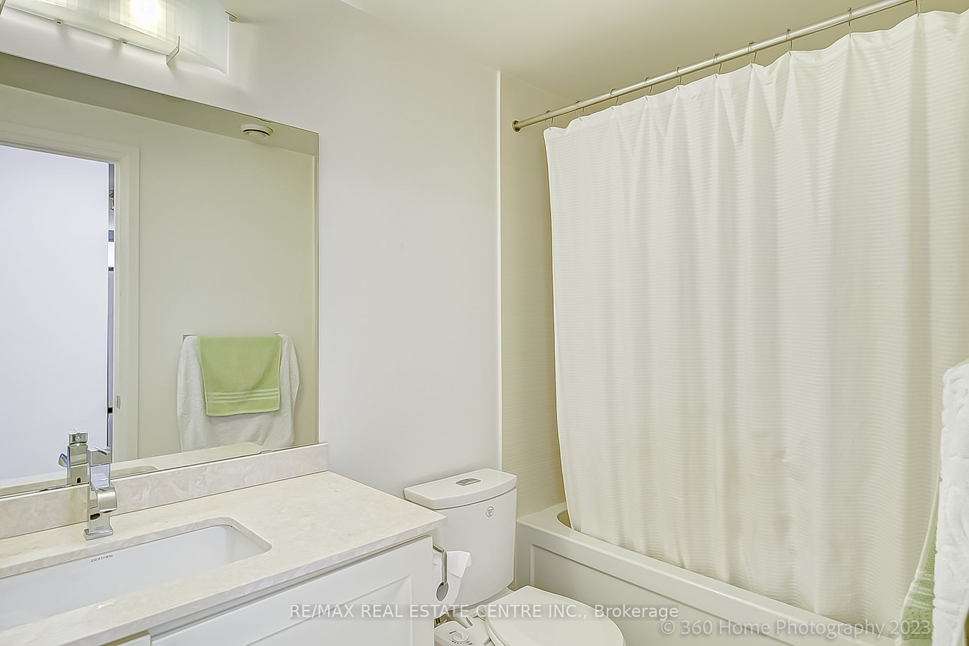 7171 Yonge St, #Lph307