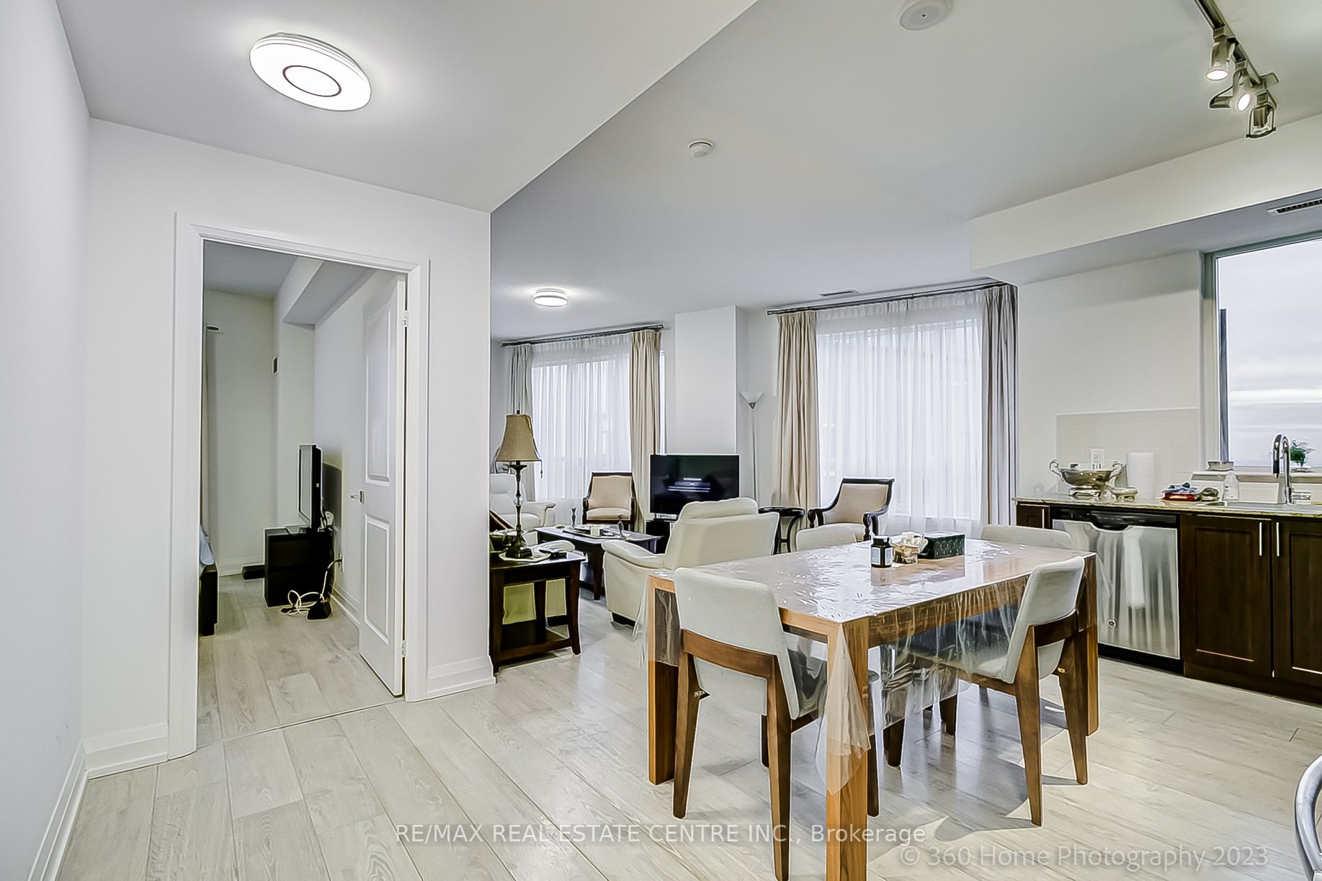 7171 Yonge St, #Lph307
