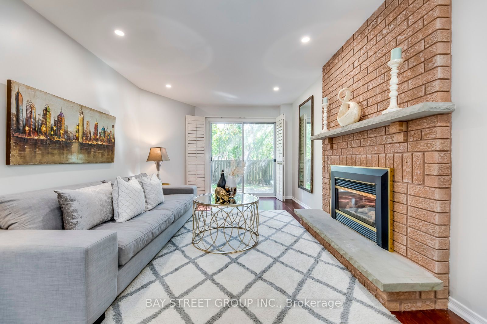 201 Tansley Rd