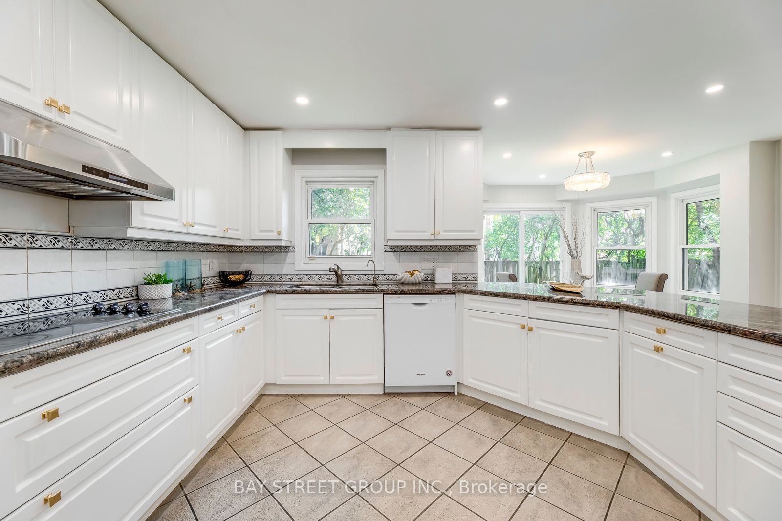 201 Tansley Rd