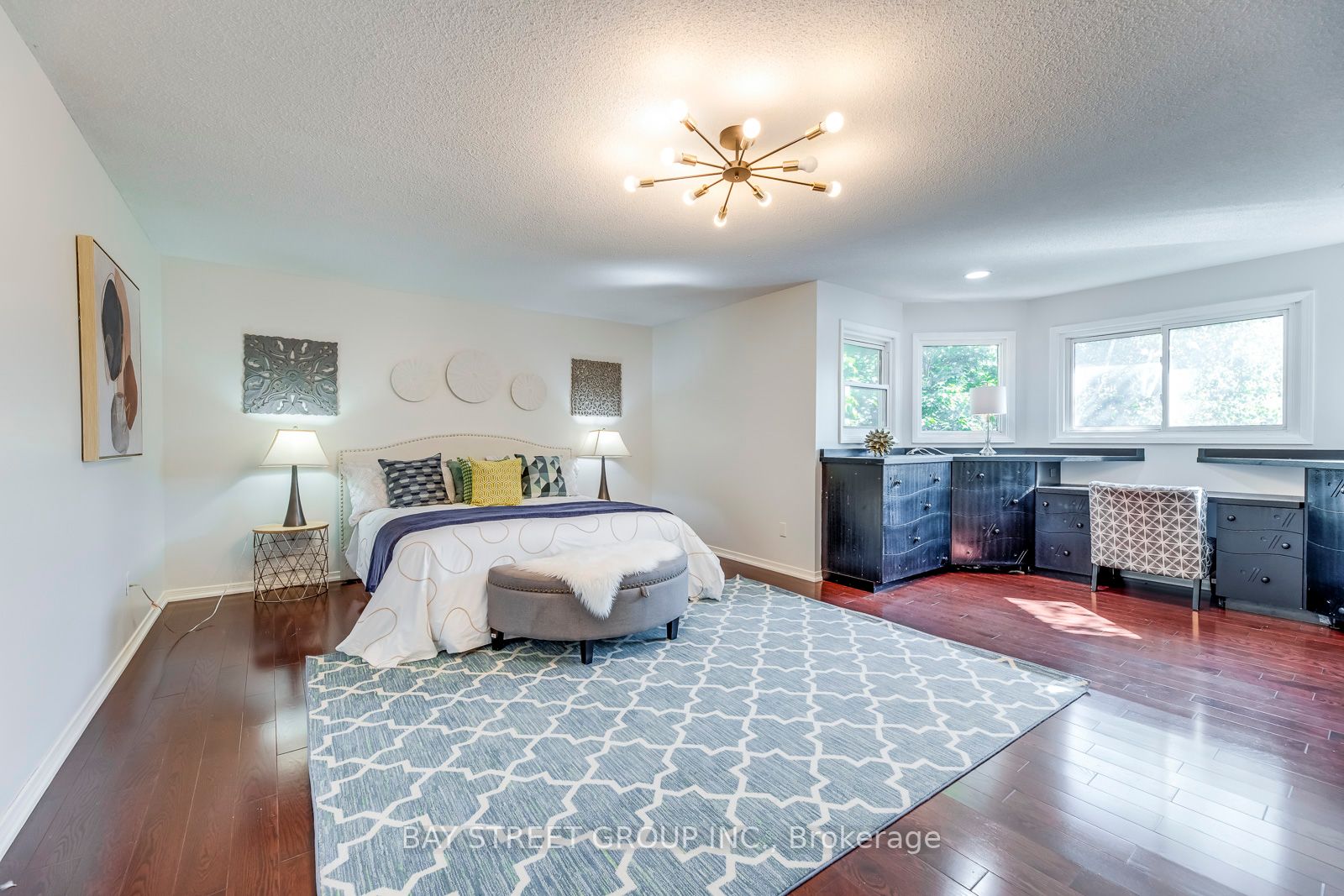 201 Tansley Rd