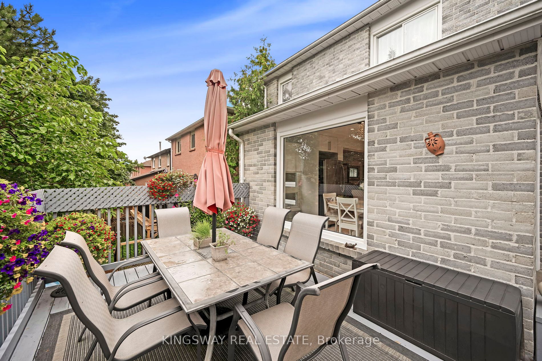 22 Baycroft Lane