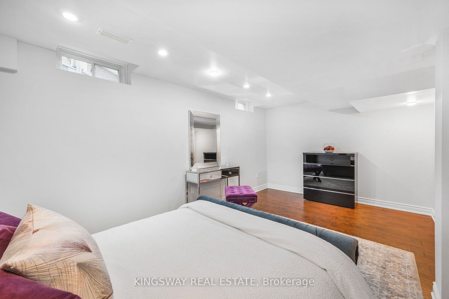 22 Baycroft Lane